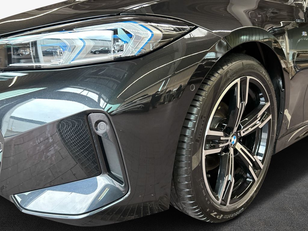 BMW 318i Touring Aut. foto 6