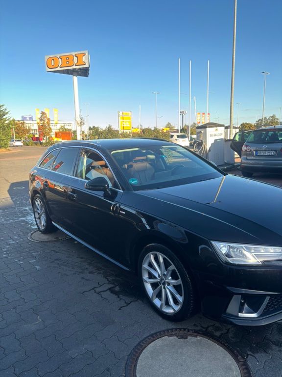 Image of Audi A4
