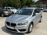 BMW 2 Active Tourer 216 i*Navi* - BMW 216 Gebrauchtwagen