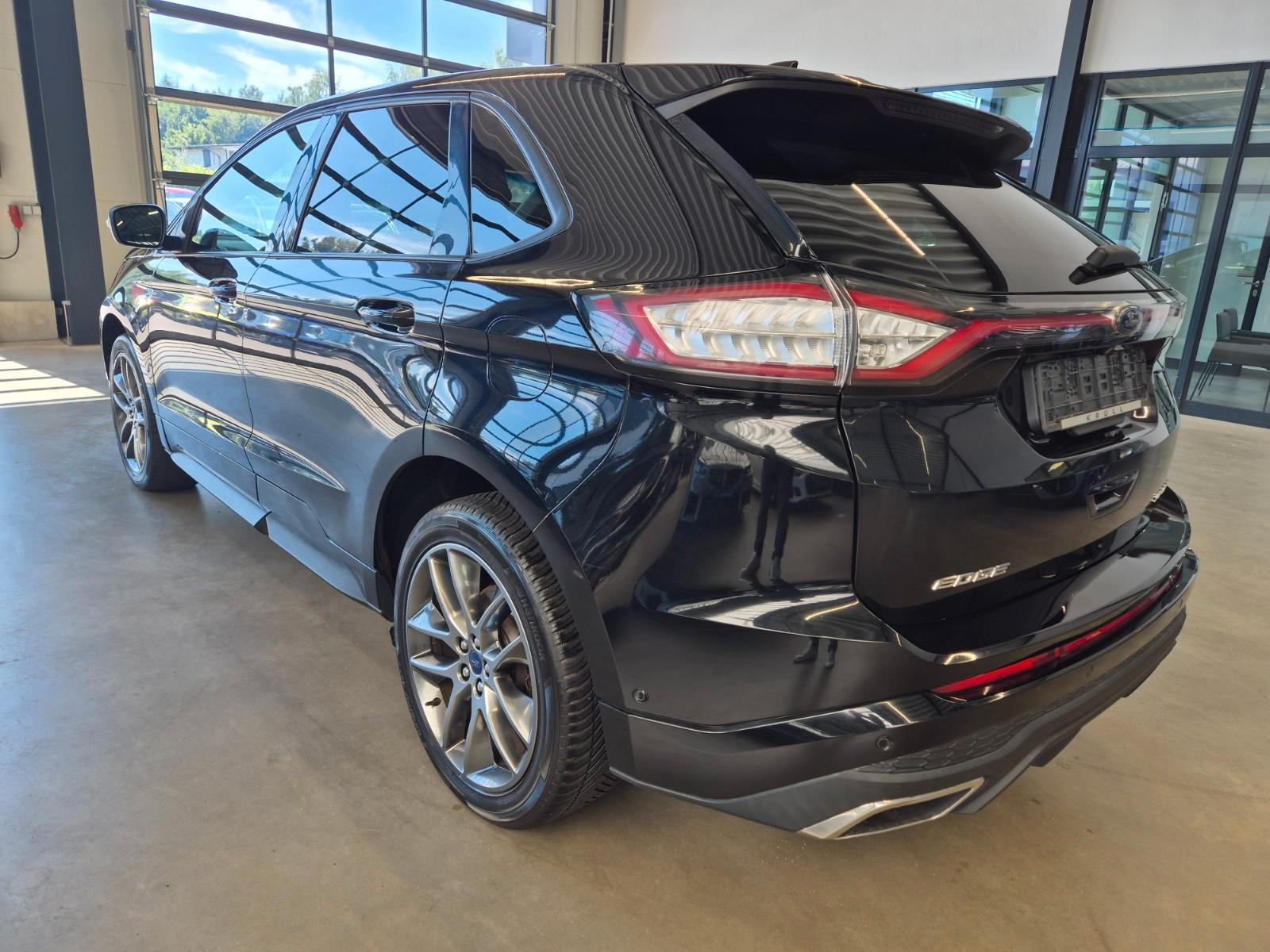 Ford EDGE SPORT 4x4 NAVI LED SITZ+STANDHZ PANO 1HAND