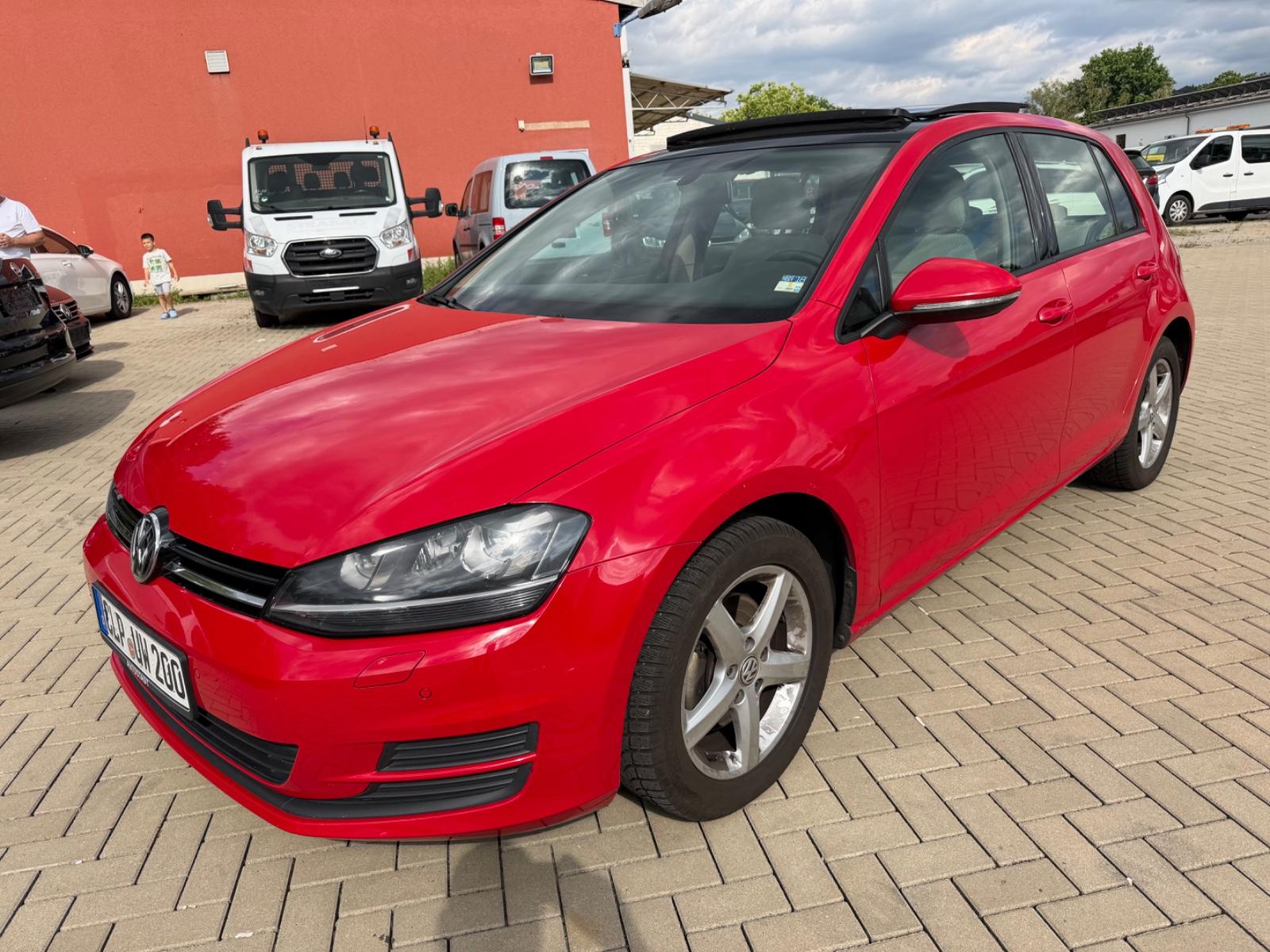 Volkswagen Golf 2.0 TDI BMT Comfortline Panorama Xenon