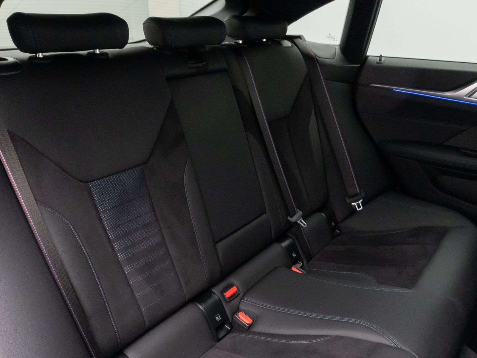 Fahrzeugabbildung BMW 420 Gran Coupé M SportPro HUD Kamera DAB H/K AHK