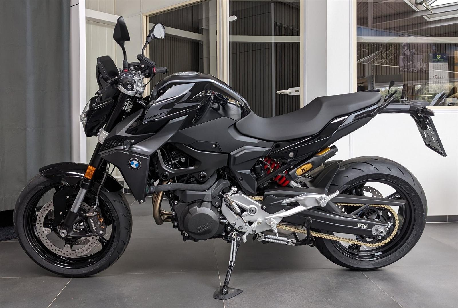 BMW F 900 R A2, Modell 2026