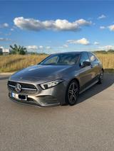 Mercedes-Benz A 220 DCT - AMG line - Mercedes-Benz A-Klasse in Bochum