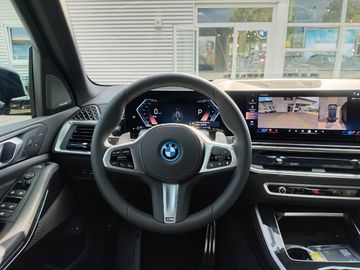BMW X5 xDrive50e M Sportpaket HK HiFi DAB LED
