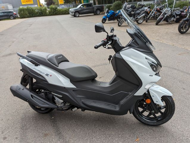 SYM Joymax Z+ 300 in weiss VORFÜHRER