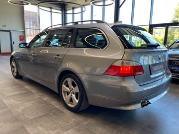 BMW 530 Touring 530d xDrive *HUD*NAVI*LEDER*PANO*SZH