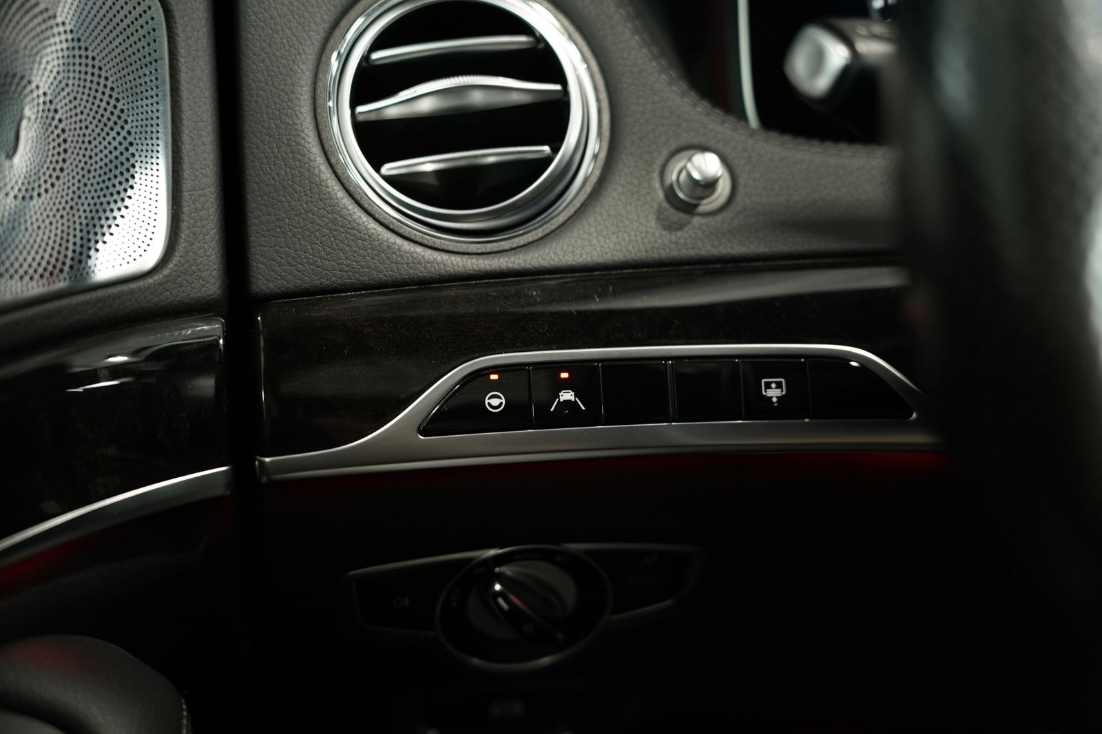 Mercedes Benz S 560