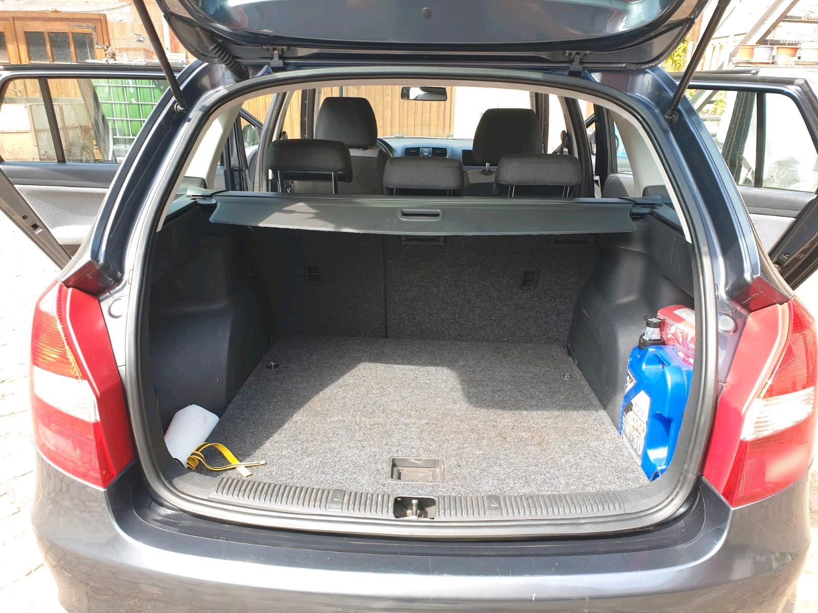 Skoda Fabia 2011 — engine 86 HP (63kW)