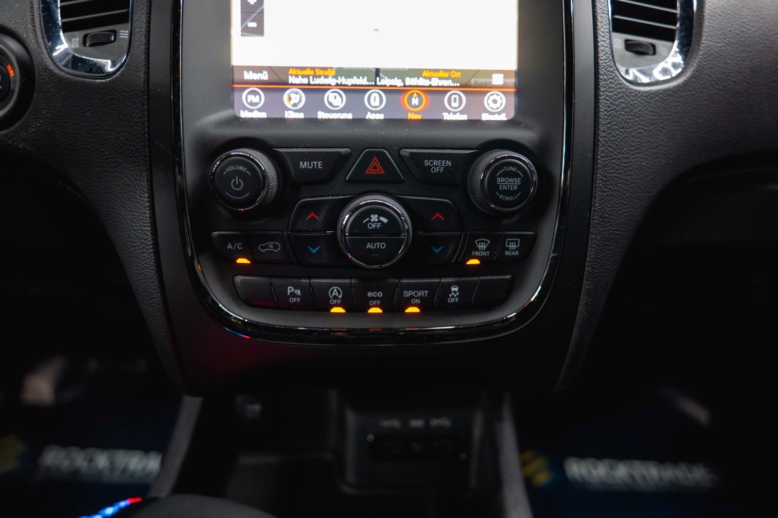 Fahrzeugabbildung Dodge Durango 3.6 V6 R/T 4x4 Night-Paket SRT Styling