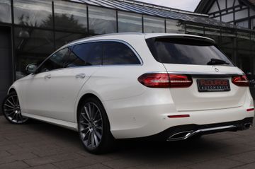 Mercedes E 220 - 5