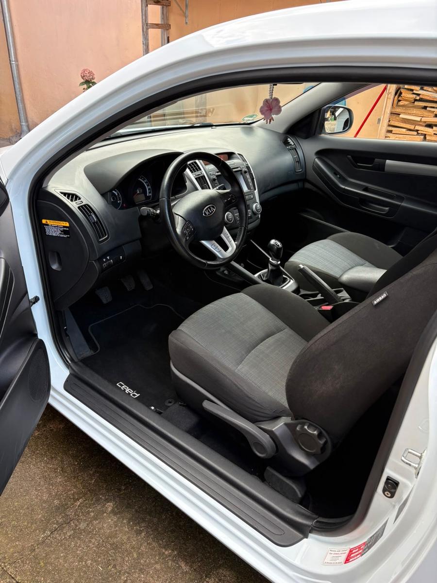 Kia pro_cee'd / ProCeed 1.6 CVVT Dream-Team pro_...