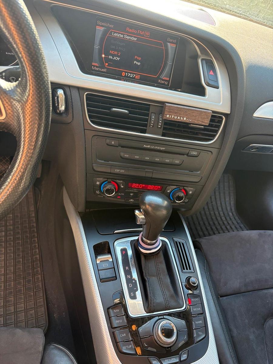 Audi A4 2008 — photo 8