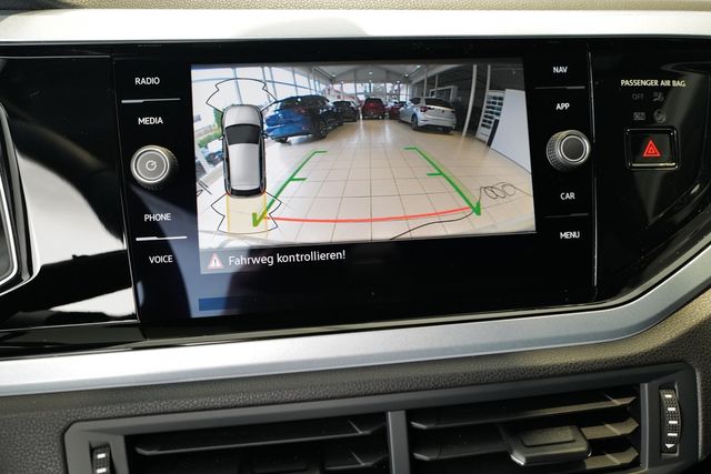 Volkswagen Polo VI 1.0TSI DSG Goal Plus-Paket Navi RKAM ACC