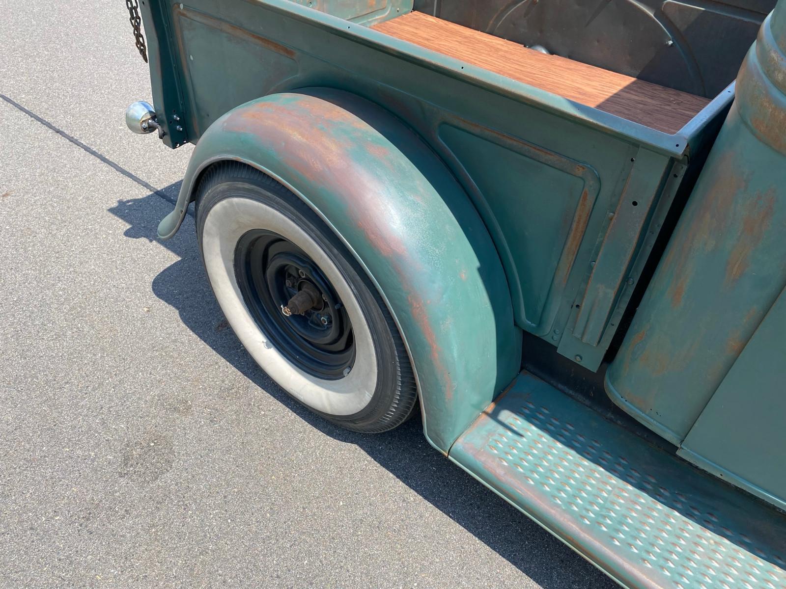 Ford Pickup 1932 V8 "Ford Outlaw Speed Shop" Hot Rod