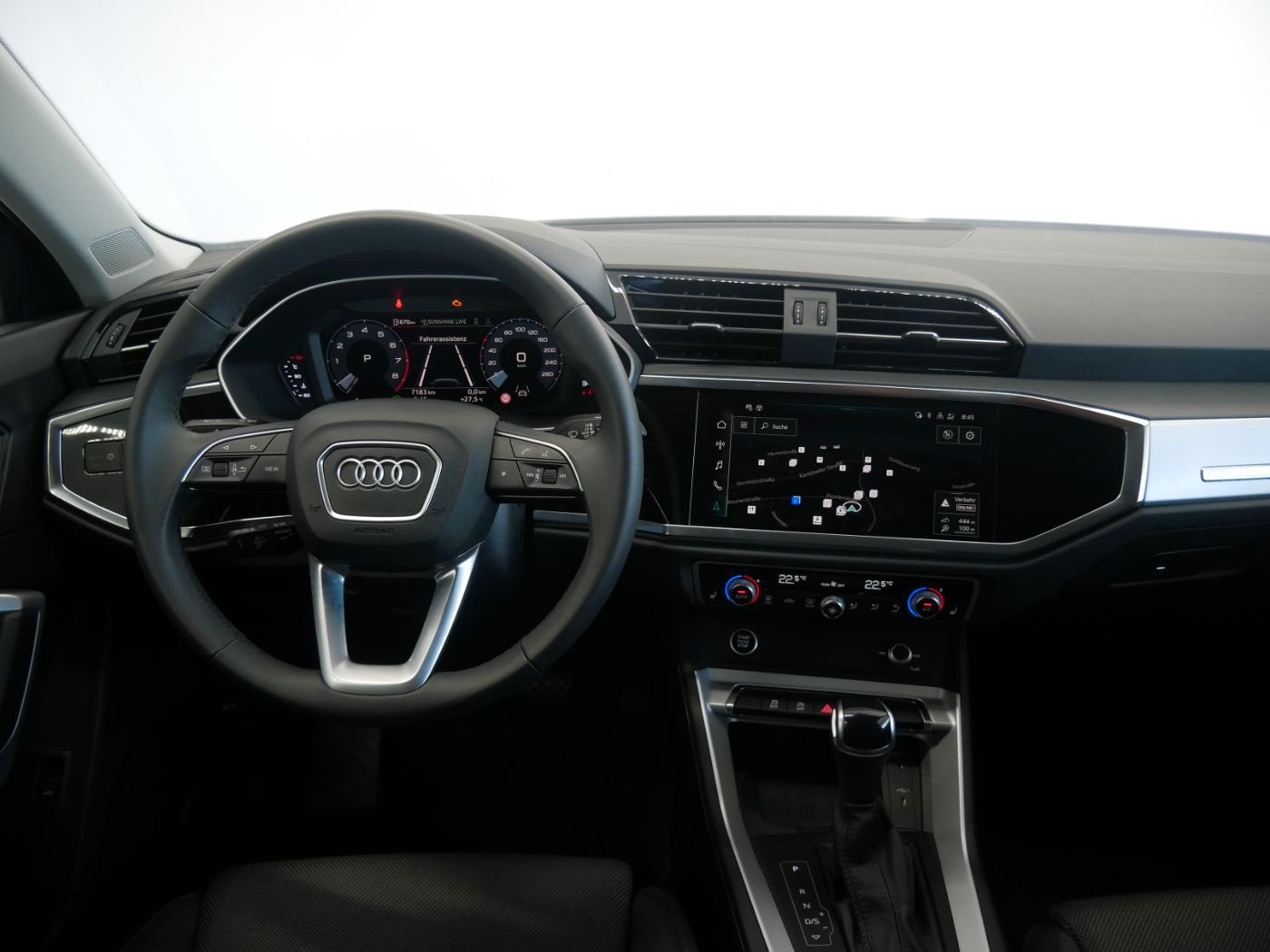 Audi Q3 - Bild 10