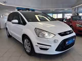 Ford S-Max S-MAX Trend- Sanitätsfahrzeug - gebrauchte Ford S-Max aus dem Jahr 2013