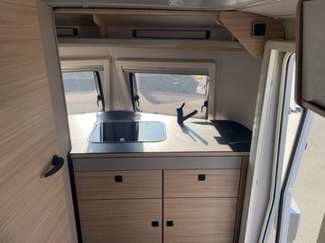 HYMER  ERIBA  HYMERCAR ERIBA Touring 420 Urban 