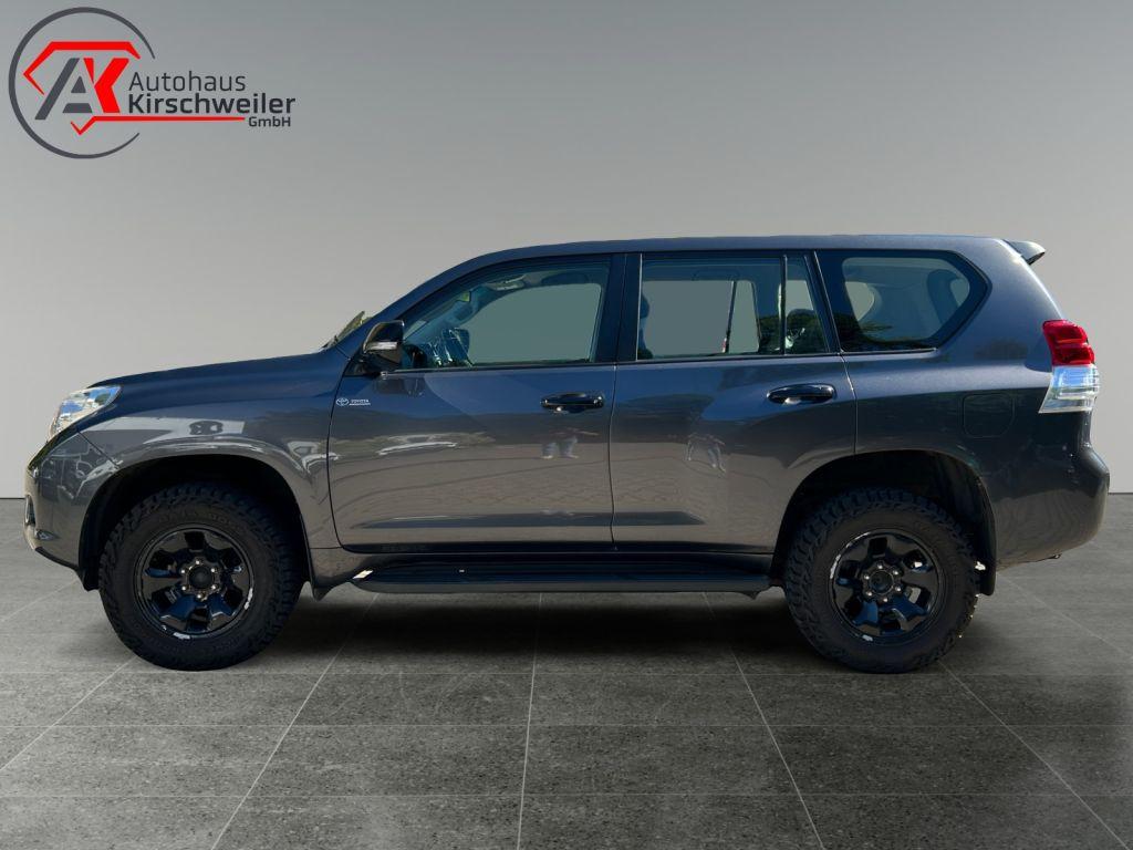 TOYOTA LAND CRUISER 3.0 D-4D 173CH 4X4