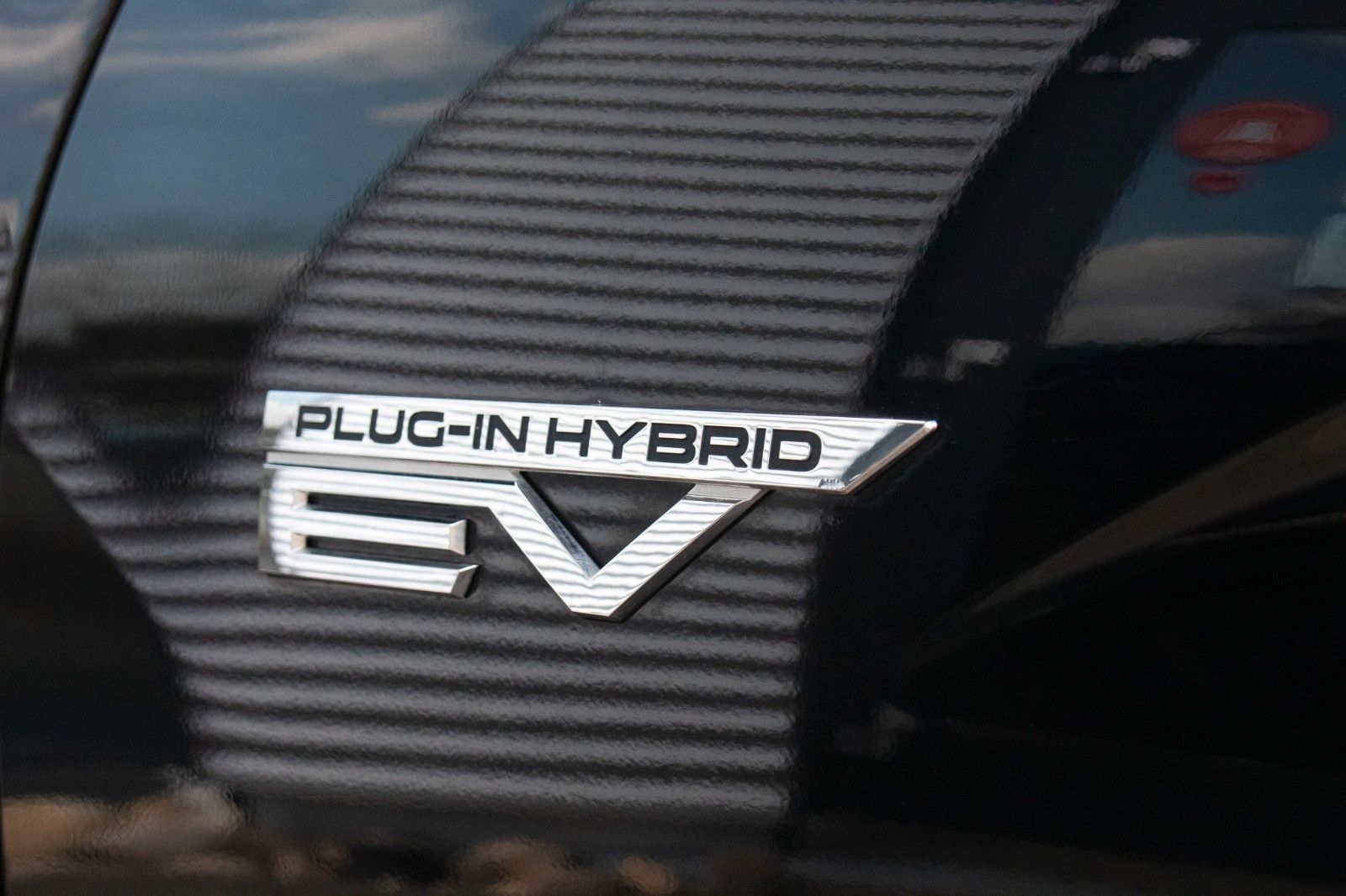 Fahrzeugabbildung Mitsubishi Eclipse Cross 2.4l Basis PHEV 4WD Temp.Tel.