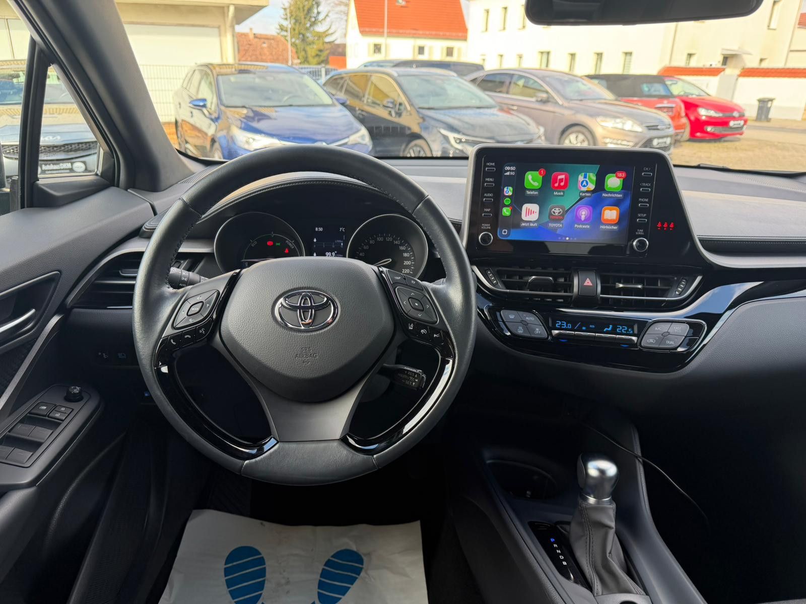 Toyota C-HR Hybrid Flow/Automatik/Wenig KM foto 10