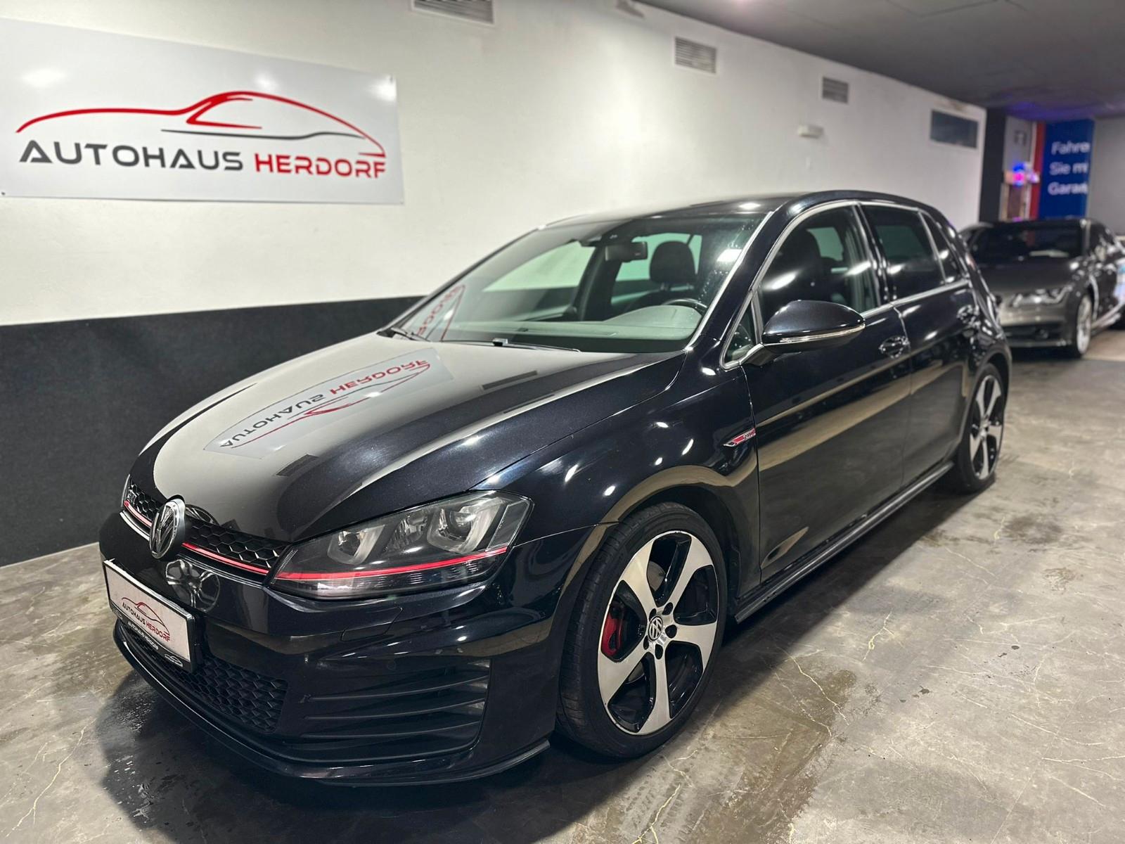 Volkswagen Golf VII Lim. GTI /DSG/ Bi Xenon/ Navi/ R-Kamera