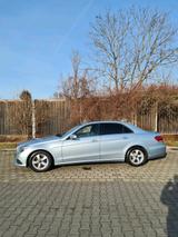 Mercedes-Benz E-Klasse E350 BlueTec Avantgarde Top gepflegt - Mercedes-Benz E 350 Gebrauchtwagen in Stuttgart