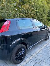 Fiat Punto 1.4 16V Sport Sport - Fiat Punto: Sport