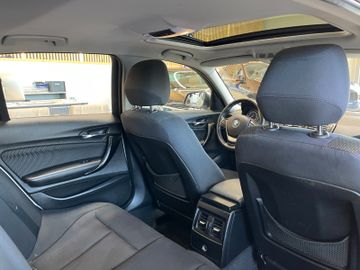 BMW 118  1 Lim. 5-trg. 118 i *NAVI*PDC*SZHZ*TEMPOMAT