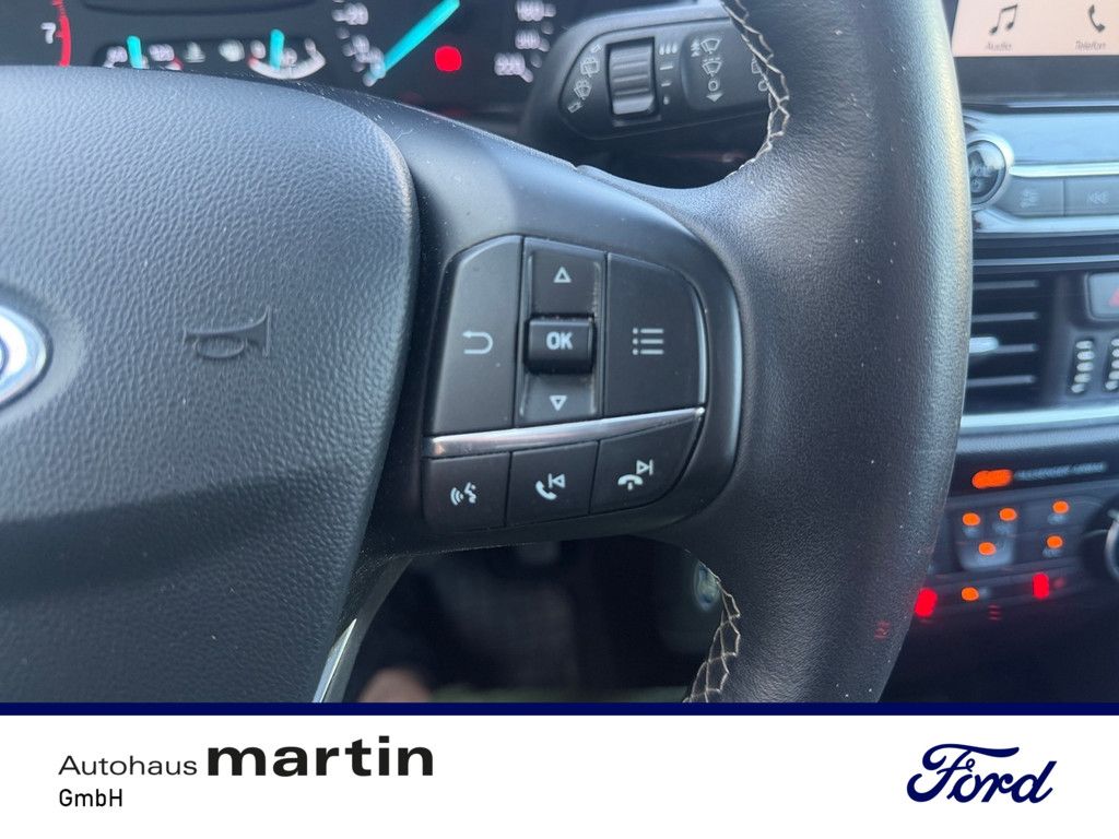 Fahrzeugabbildung Ford Fiesta 1.1 Titanium KURVENLICHT SYNC SHZ NAVI