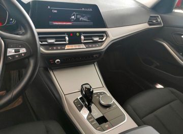 BMW 318 - 4