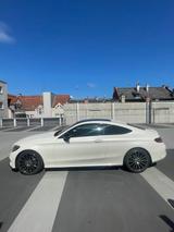 Mercedes-Benz C220D, AMGInt&Ext. ,NightPaket, Diamantweiß, 19Z