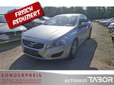 Volvo S 60 2.0 T Momentum Xenon Navi BLIS GRA BT PDC - Volvo S60: Momentum