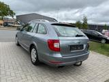 Skoda Superb Combi Exclusive AUTOMATIK/PDC/PANORAMA - Skoda Superb: Combi Exclusive