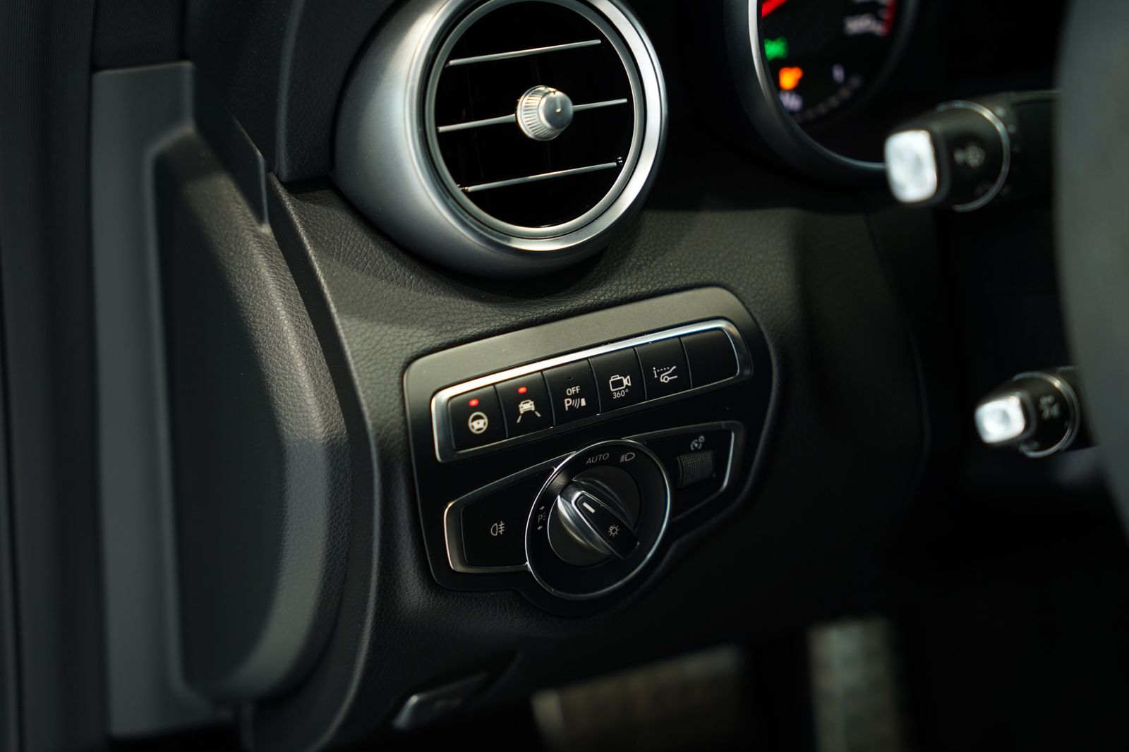 Mercedes Benz C 63 Amg