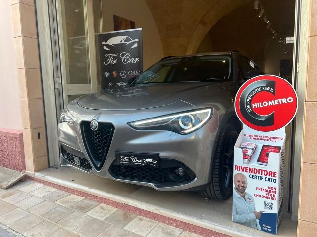 Alfa Romeo ALFA ROMEO STELVIO 2.2 Q4 190CV AT8 NAVI CAM CRU