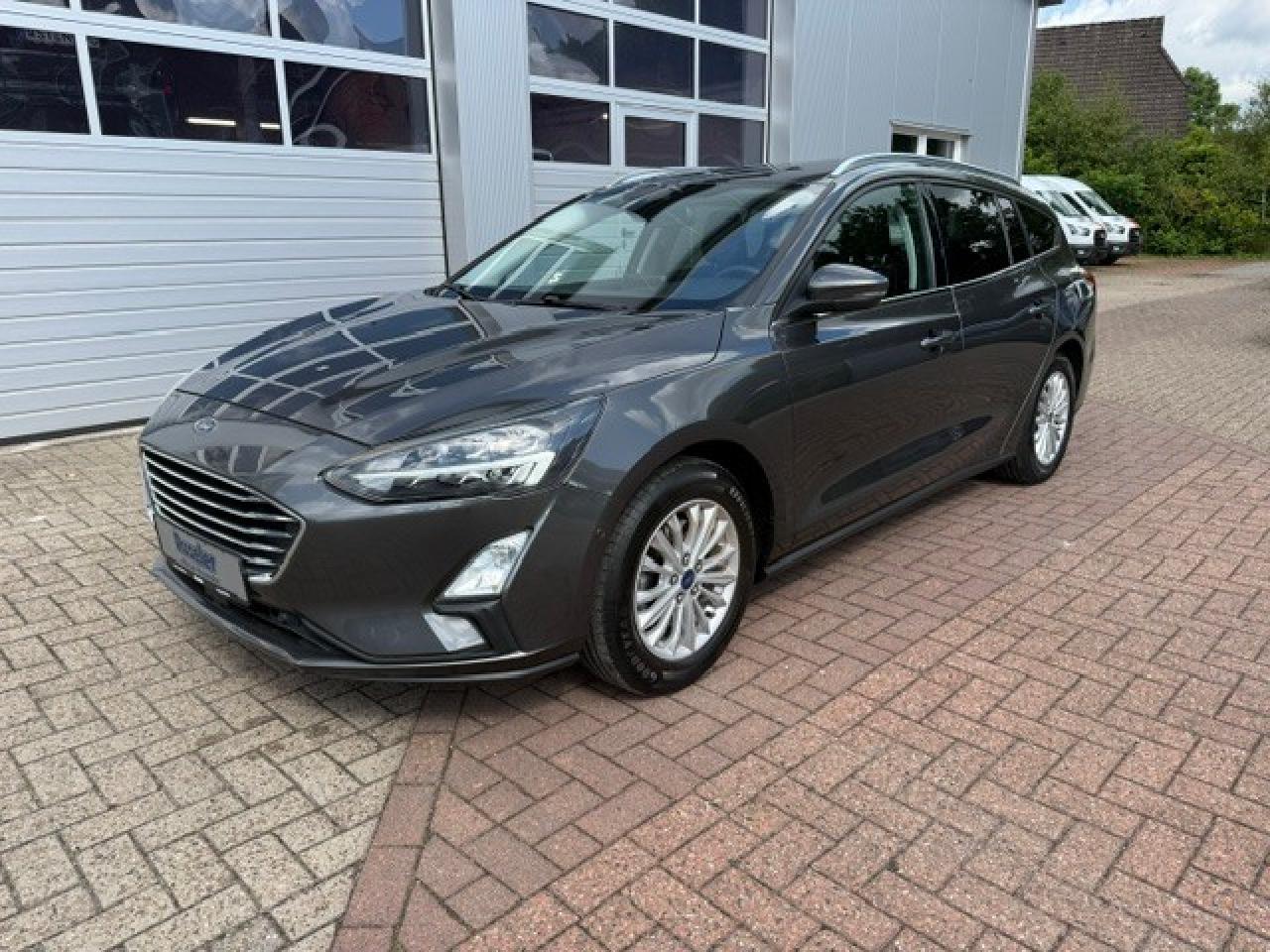 Ford Focus Turnier Titanium
