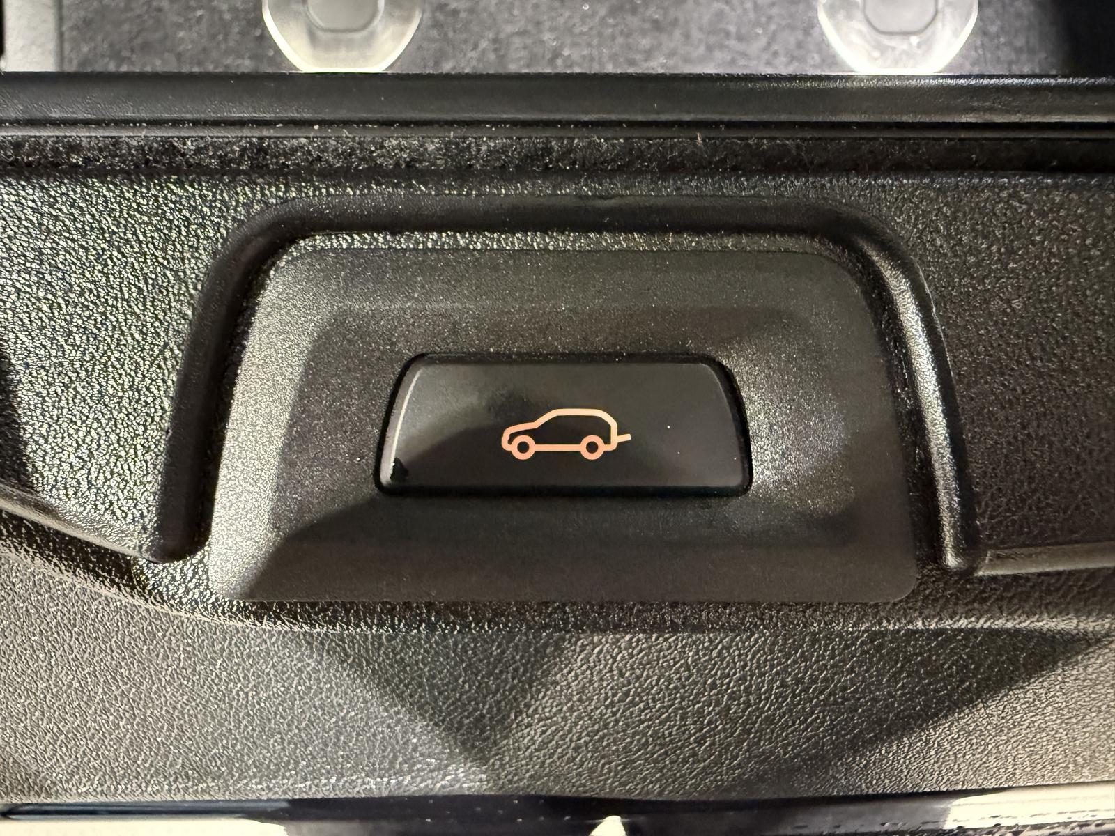 BMW X5 M60i xDrive Standhzg AHK ACC 360° HUD HK Pano