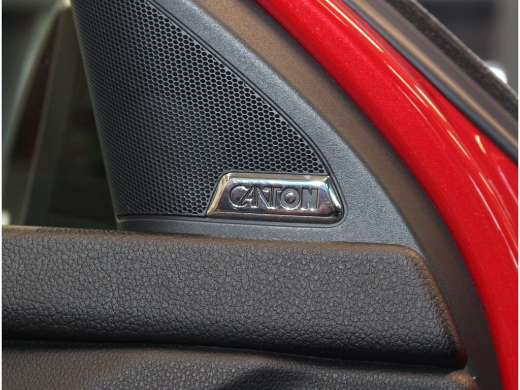 Fahrzeugabbildung SKODA Octavia 2.0 TSI RS 245 1.Hand*Standheizung