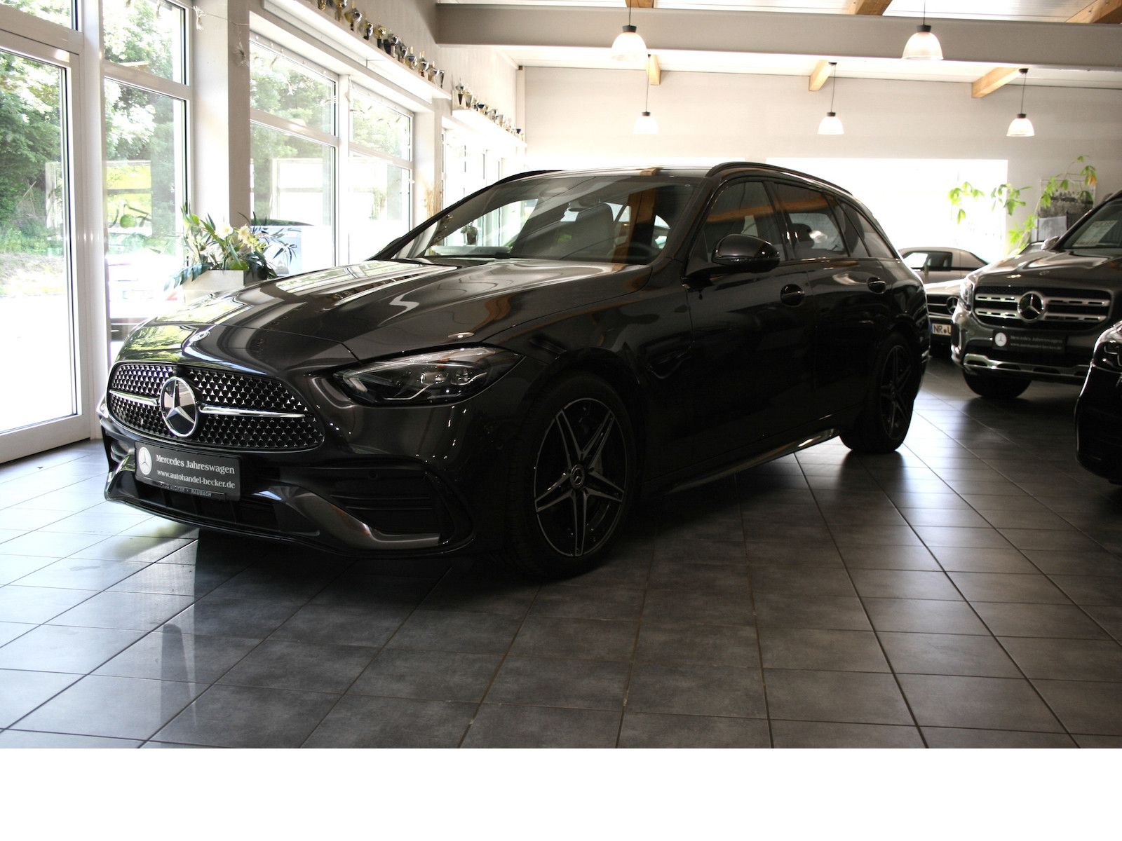 Fahrzeugabbildung Mercedes-Benz C 200 Td AMG *Burmester*Distronic*Night*Memory