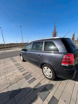 Opel Zafira 7-Sitzer | TÜV| 172000 km| gut... - Opel Zafira Gebrauchtwagen in Leipzig