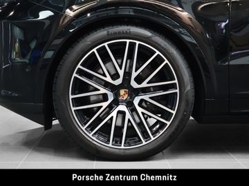 Porsche Cayenne - 6
