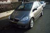 Mercedes-Benz A 150 Lim. 4türig TÜV 2/27 - Mercedes-Benz A 150 in Frankfurt (Main)