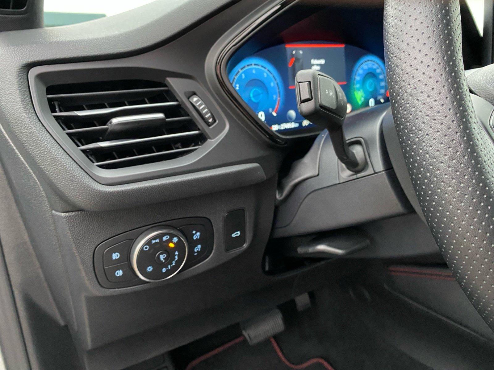 Ford Focus Turnier ST-Line X 1.0l ACC+PDC+B&O+SHZ, миниатюра 16