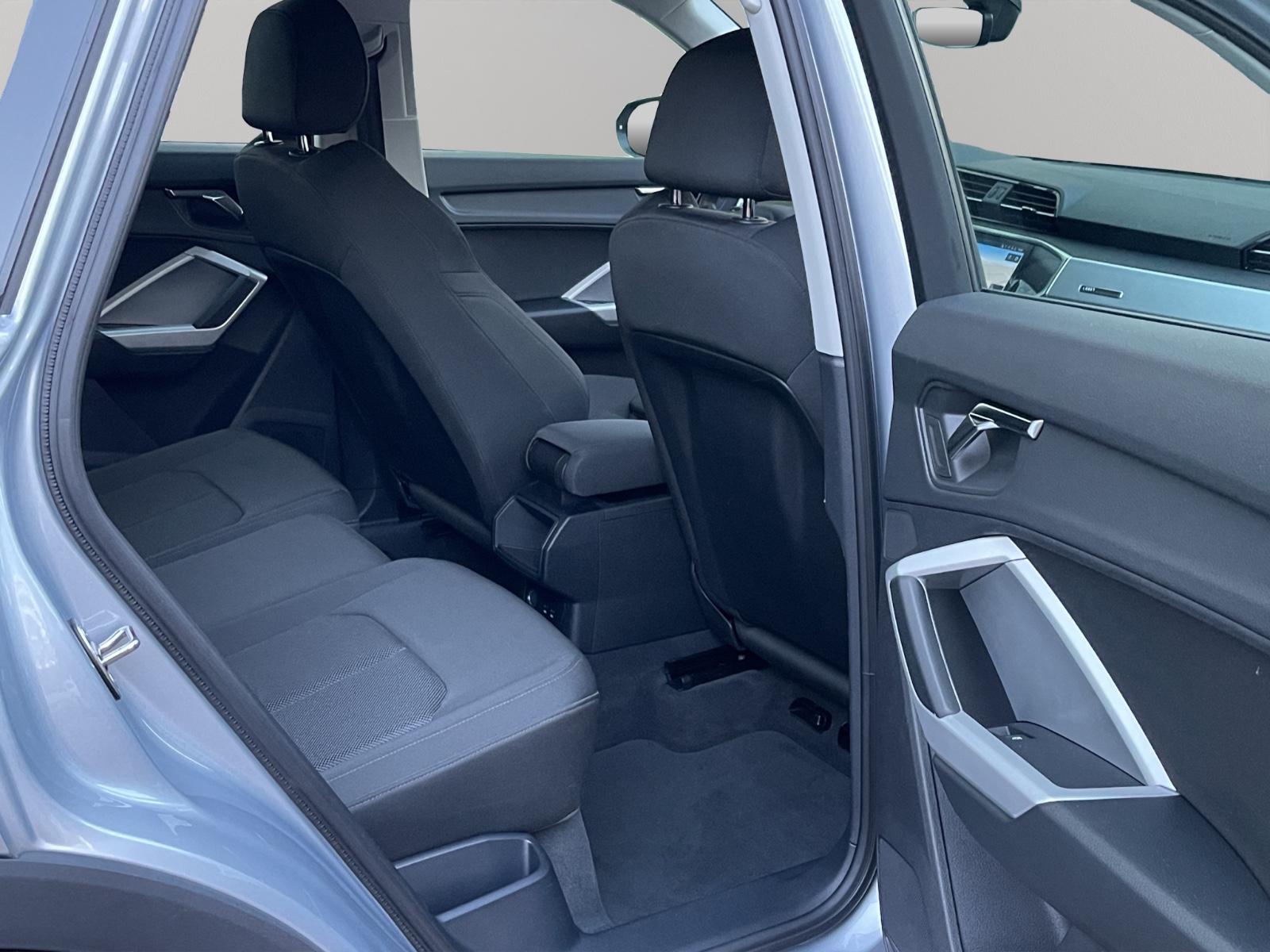 Audi Q3 35 2,0 TDI AUTOM. NAVI LED VIRTUAL GARANTIE, миниатюра 22