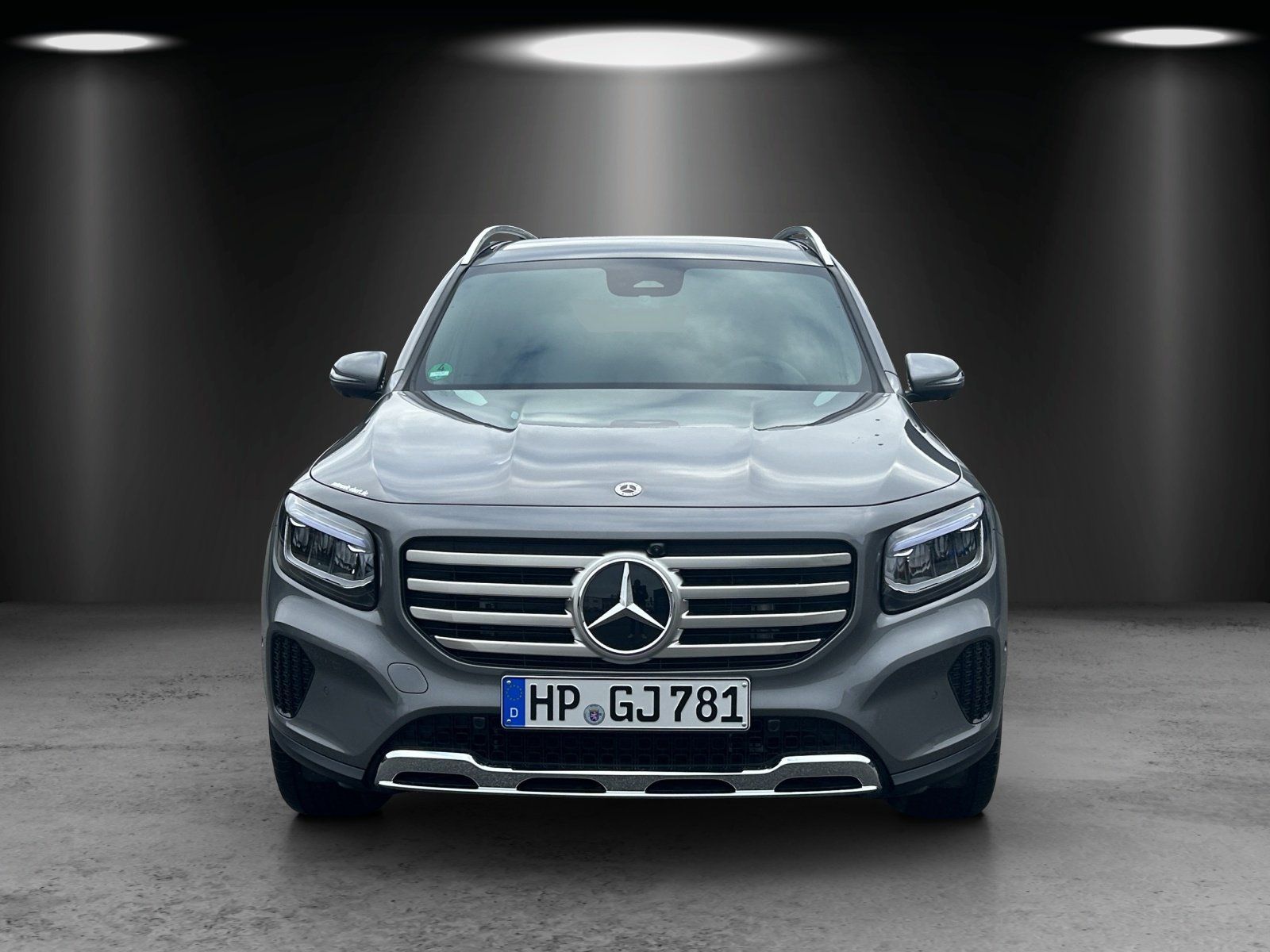 Fahrzeugabbildung Mercedes-Benz GLB 200 AMG Multib 360° PANO AHK Keyless Totwink
