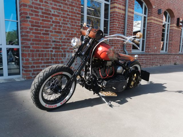Harley-Davidson Softail Deluxe Custom