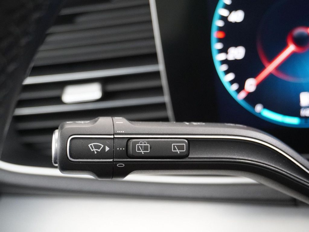 Mercedes-Benz GLE 300 d 4MATIC AMG Premium Plus | luftfederung