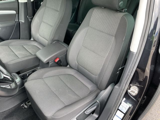 Fahrzeugabbildung Volkswagen Sharan 1.4 TSI BMT Comfortline Autom. Navi, 7-Si