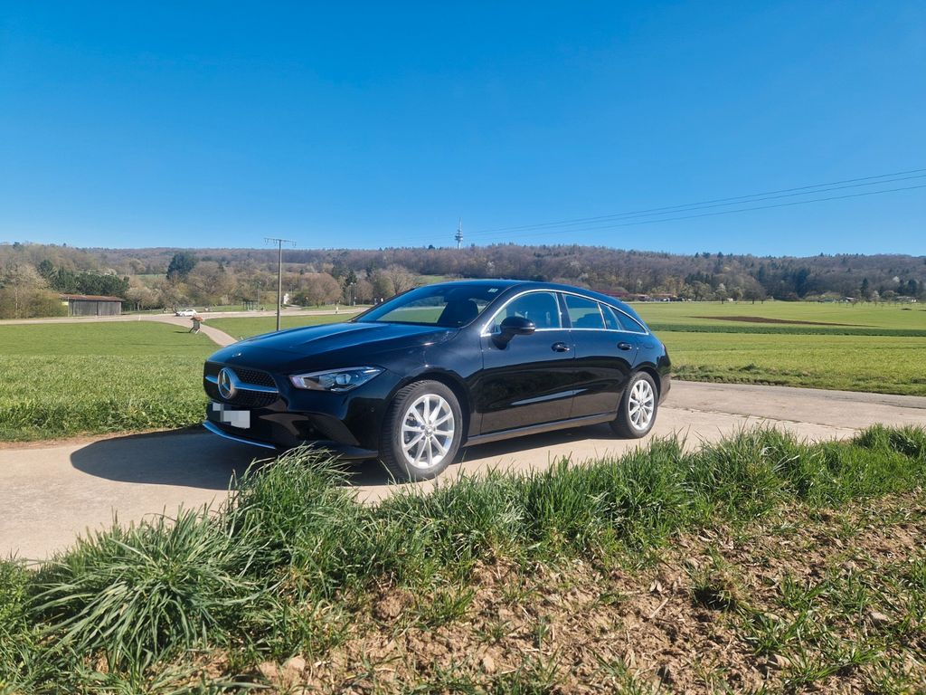 Mercedes-Benz CLA 180 Shooting Brake